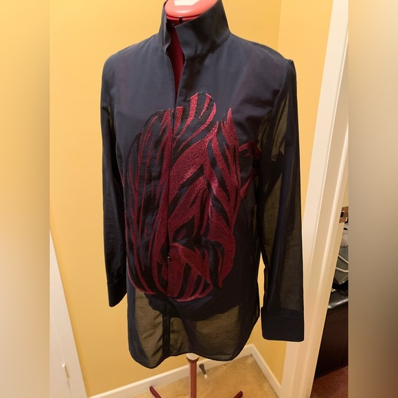 Akris sheer top with embroidered front and adjustable camisole 🔴 - Picture 2 of 16